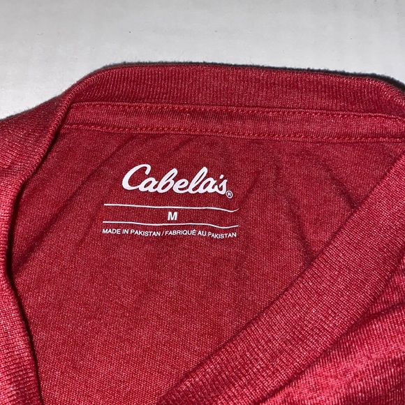 Cabela’s Unisex Medium Distressed Graphic An American Tradition Eagle T-Shirt - Picture 3 of 3